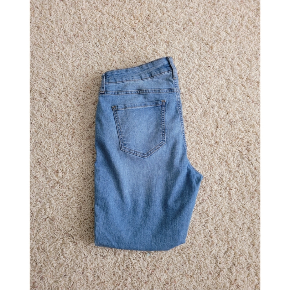 Old Navy skinny jean